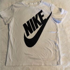 Nike Kids White and Black T-Shirt